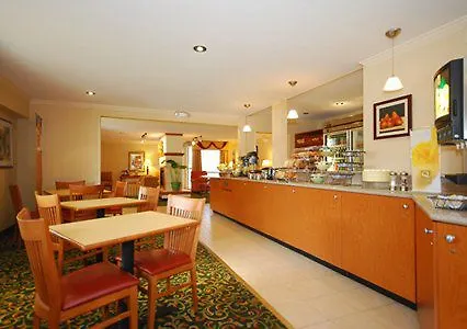 Quality Inn 